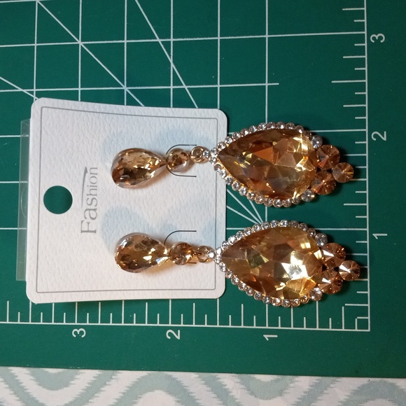 Rhinestone Drop Earrings - Picture 5 of 6